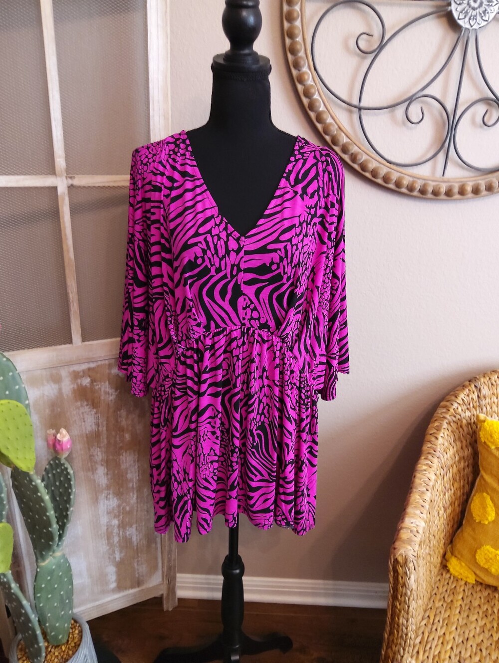 Dear Scarlett Women’s V-Neck Pink & Black Zebra Print Top